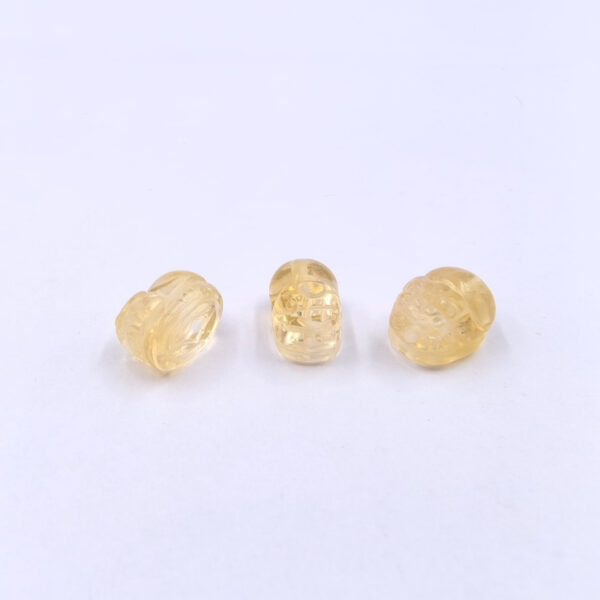 Dije Tallado en Cuarzo Amarillo – Pixiu